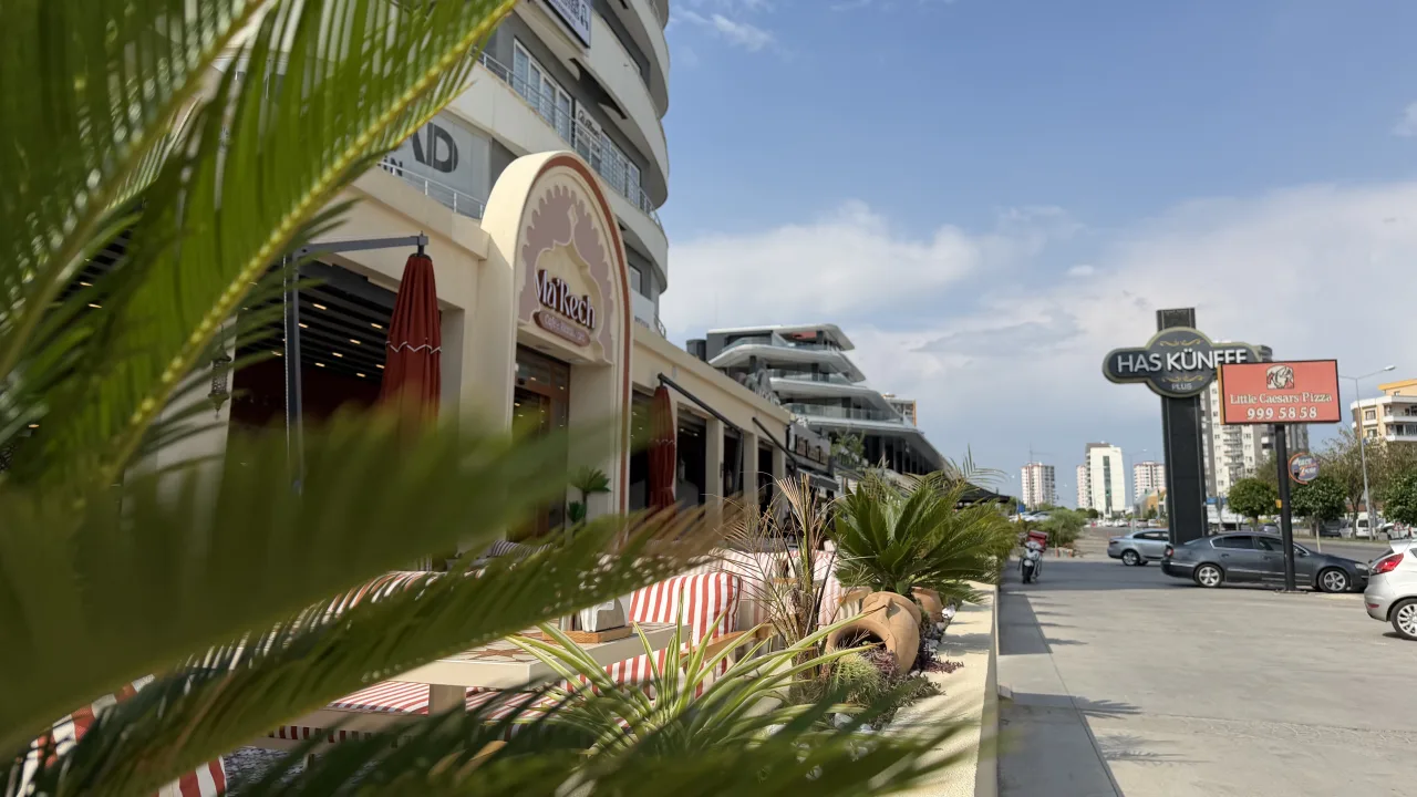 Marech Cafe Restaurant Fotoğrafı - 2