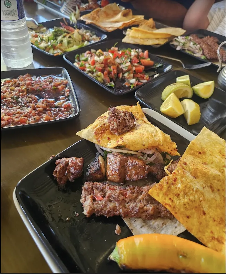 Yedi Kardeşler Restoran Fotoğrafı - 3