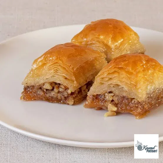 Cevizli Baklava