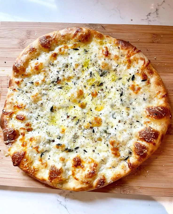 Quattro Formaggi Pizza