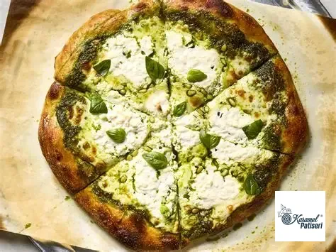 Pesto Soslu Pizza